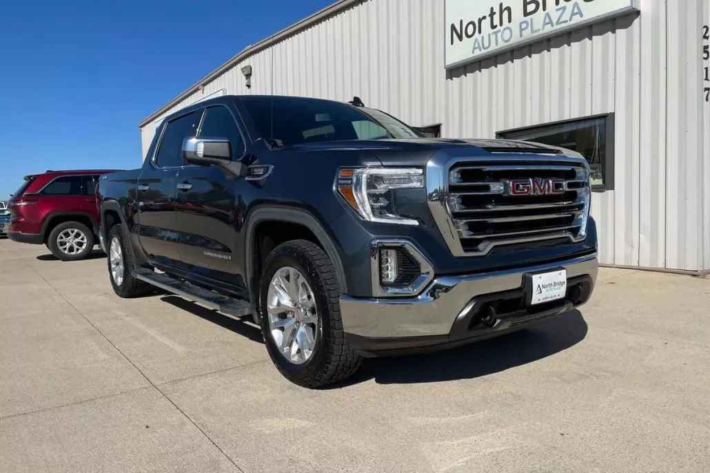 2021 Gmc Sierra 1500 SLT photo 1