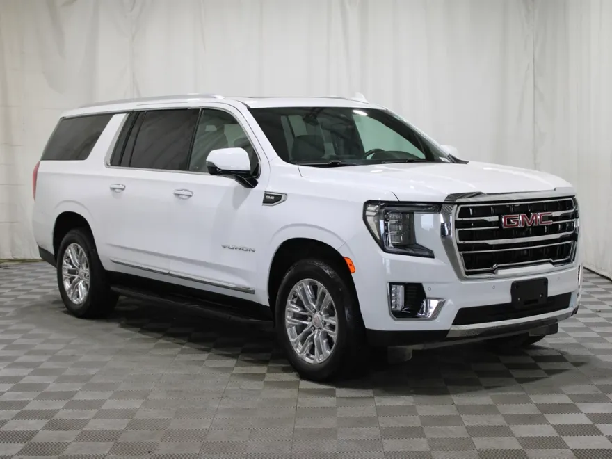 2021 Gmc Yukon XL SLT photo 1