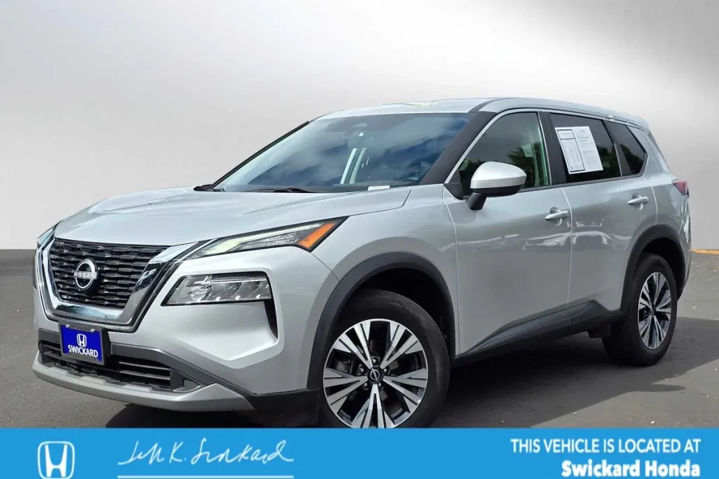 2023 Nissan Rogue SV photo 1