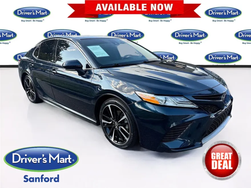 2020 Toyota Camry XSE photo 1