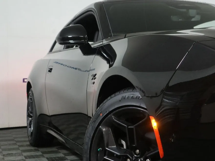 2025 Dodge Charger R/T photo 3