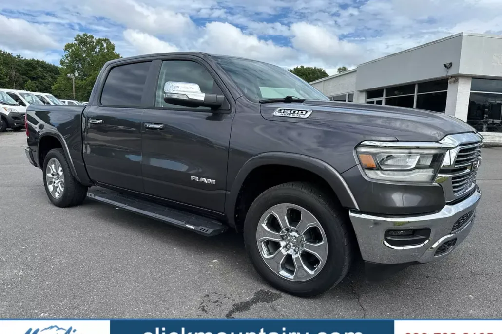 2019 Ram 1500 Laramie photo 1