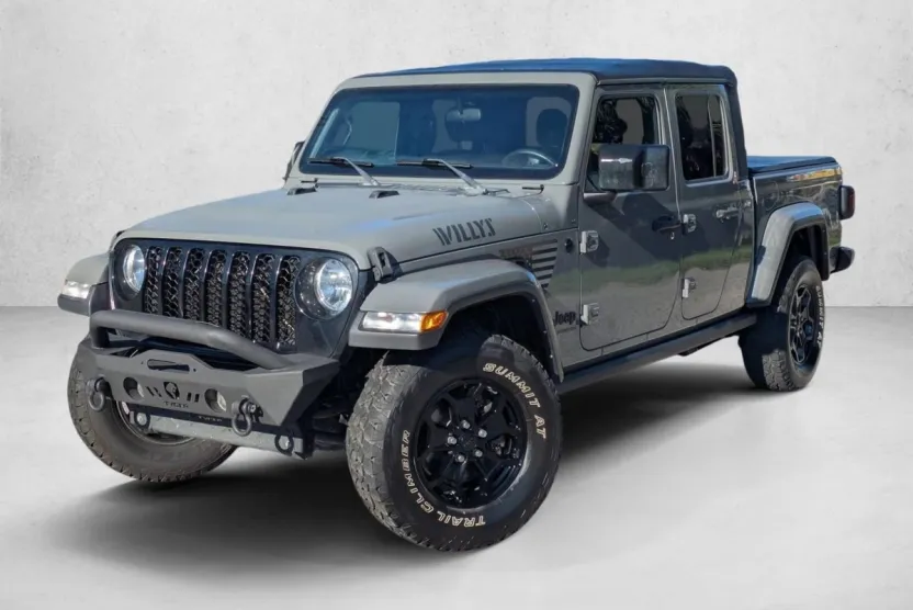 2021 Jeep Gladiator Willys Sport photo 1