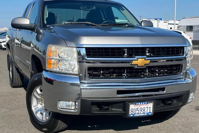 2008 Chevrolet Silverado 2500HD LTZ photo 1