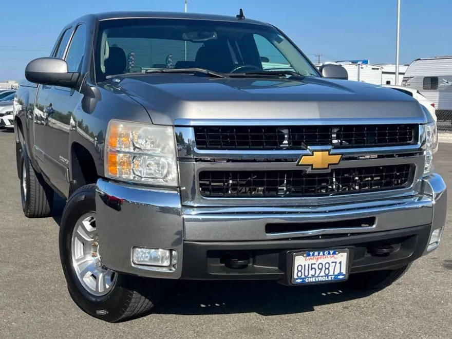2008 Chevrolet Silverado 2500HD LTZ photo 1
