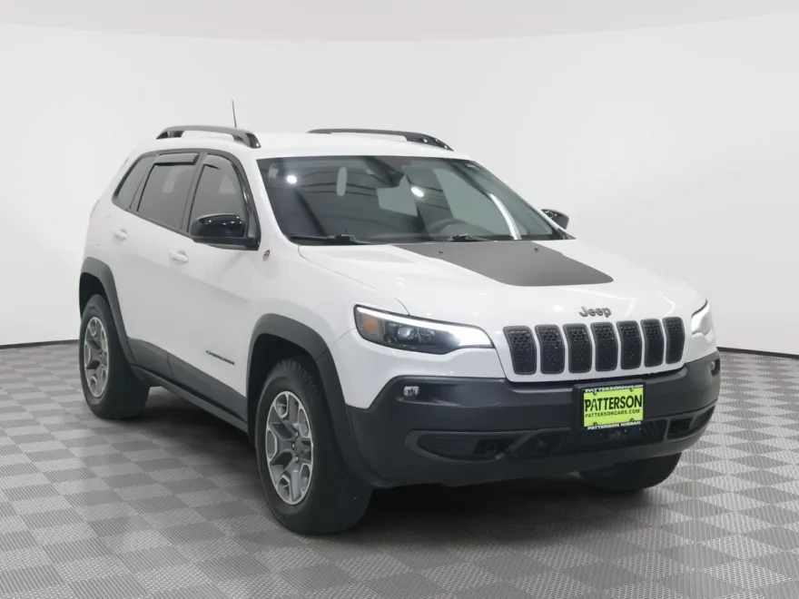 2022 Jeep Cherokee Trailhawk photo 1