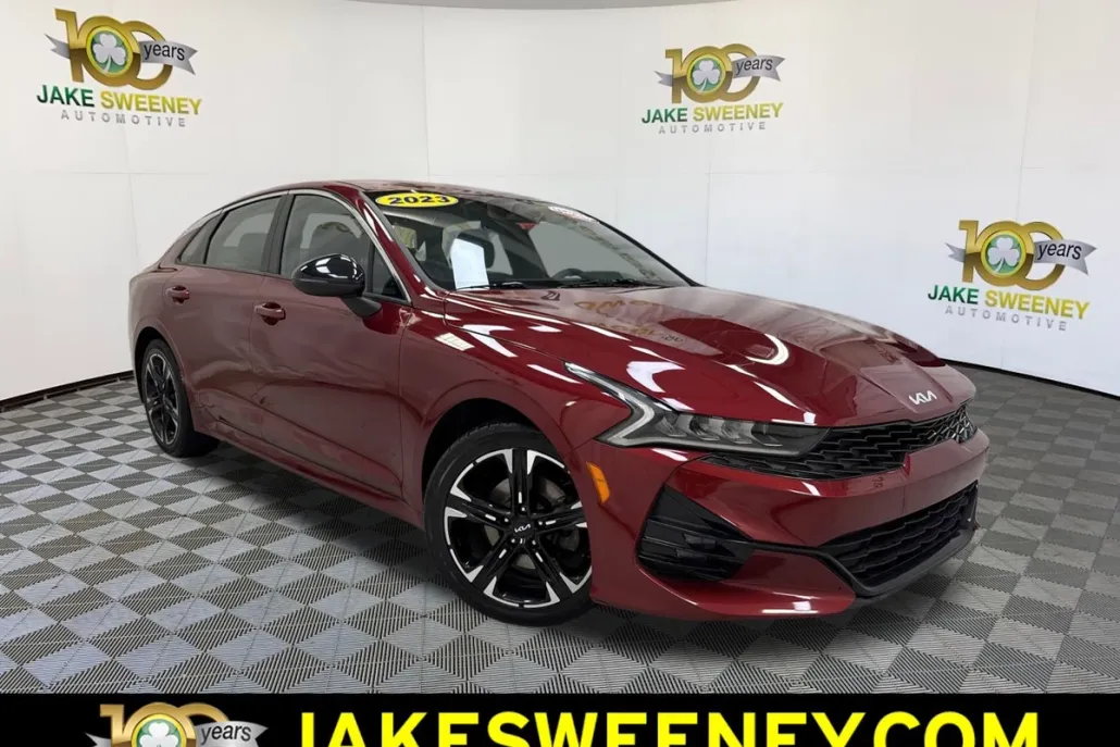2023 Kia K5 GT-Line photo 1