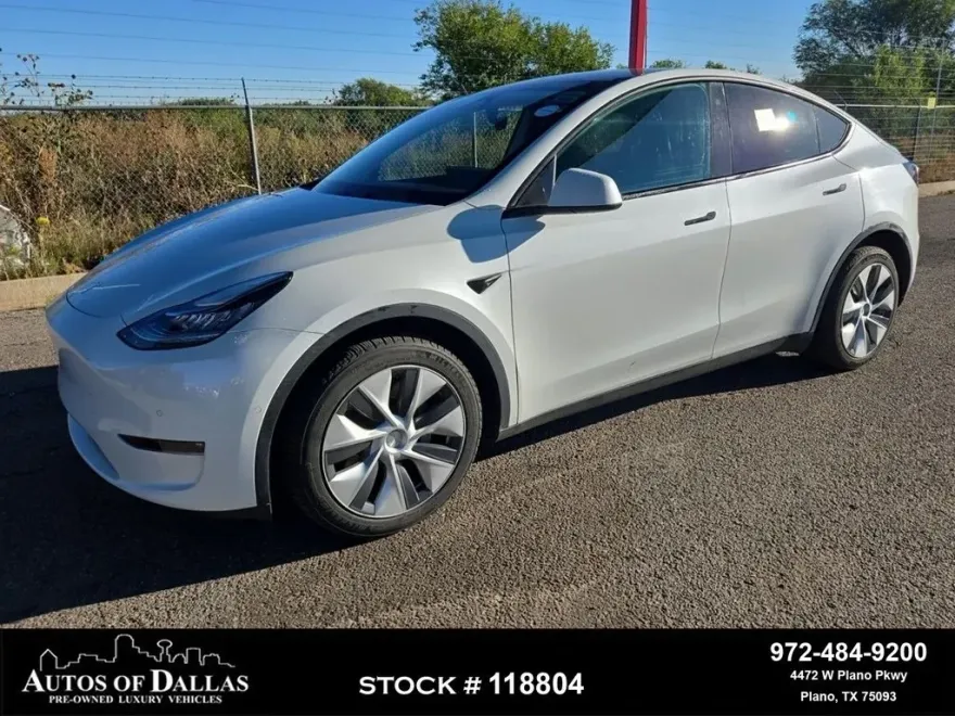 2021 Tesla Model Y Long Range photo 1