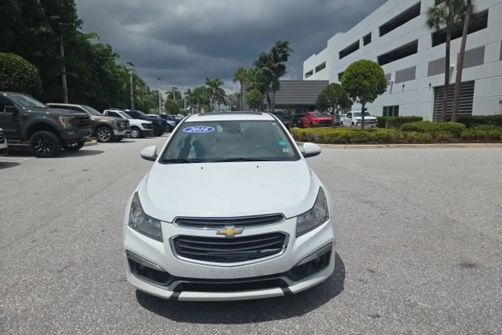 2016 Chevrolet Cruze LTZ photo 1