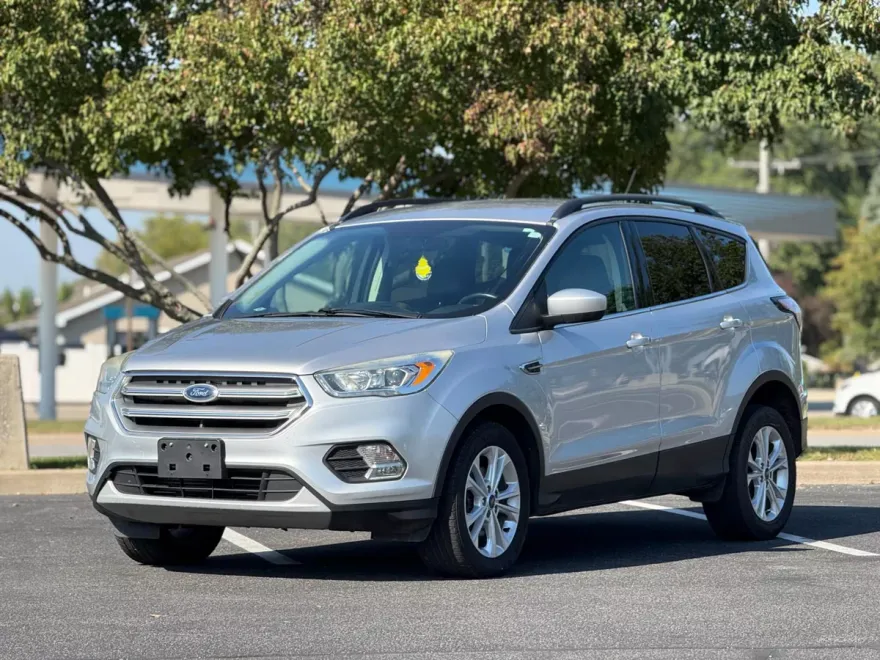 2017 Ford Escape SE photo 1