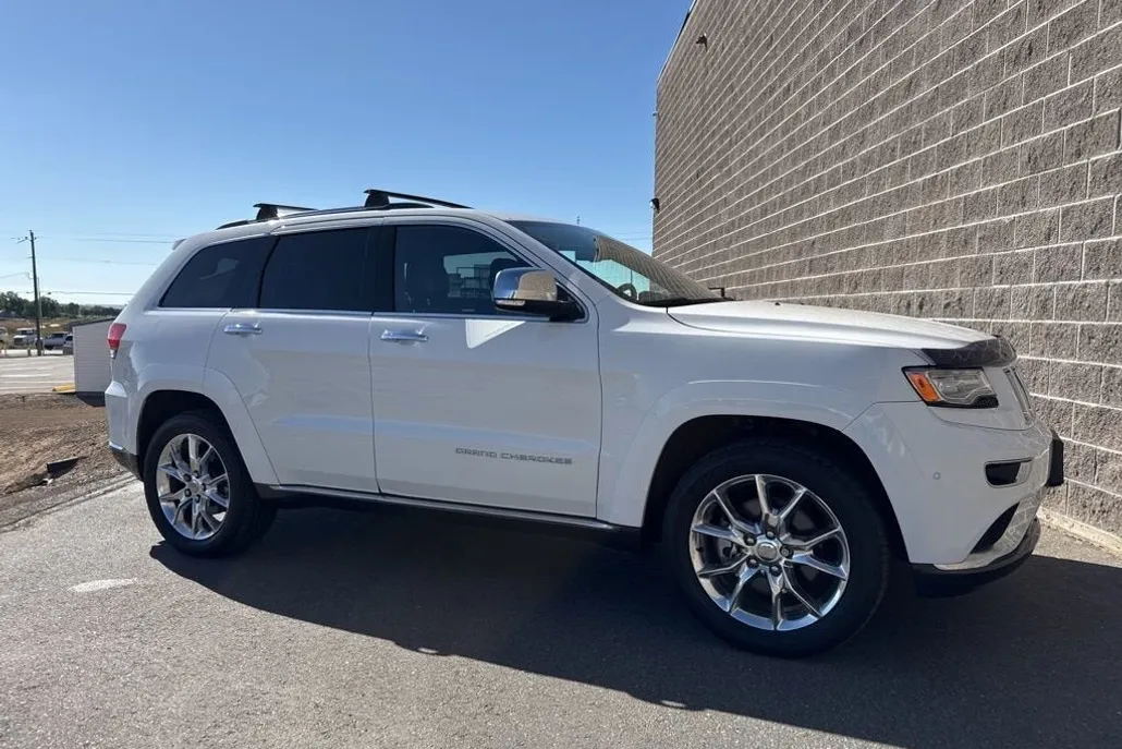 2014 Jeep Grand Cherokee Summit photo 1