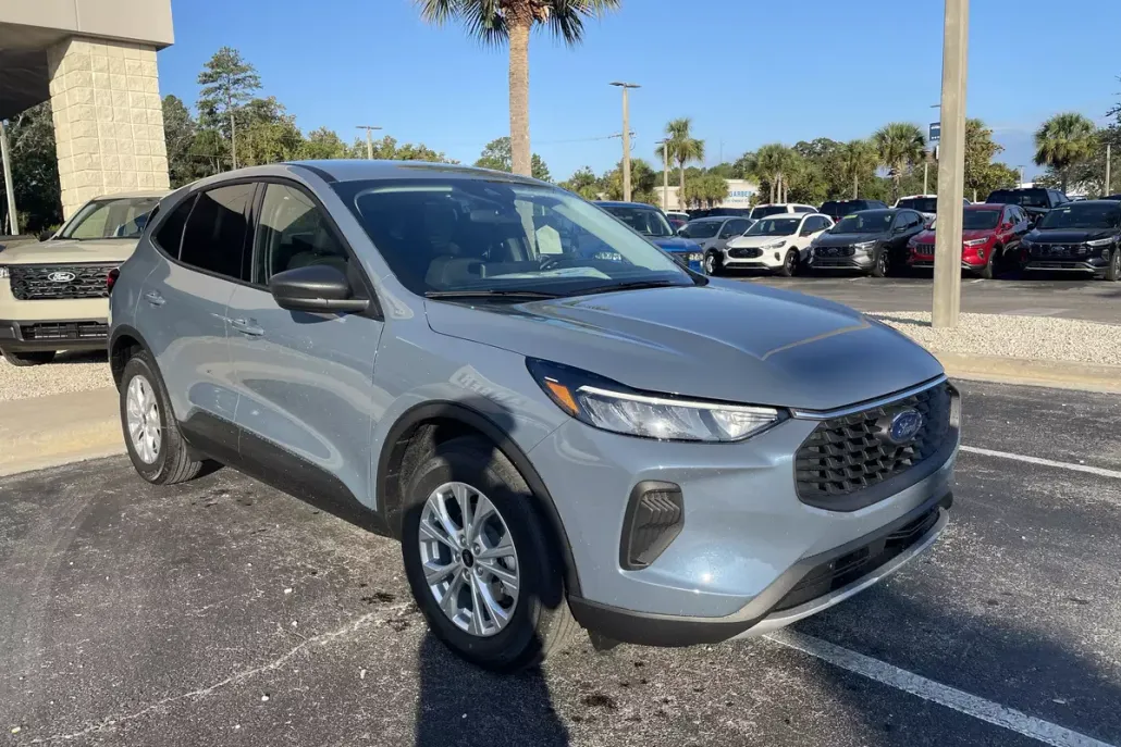 2026 Ford Escape Active photo 1