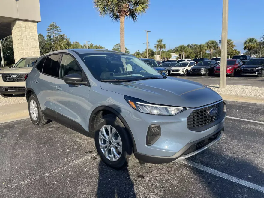 2026 Ford Escape Active photo 1