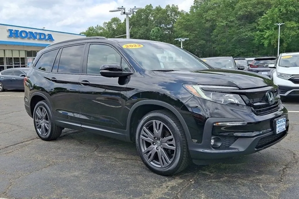 2022 Honda Pilot Sport photo 1