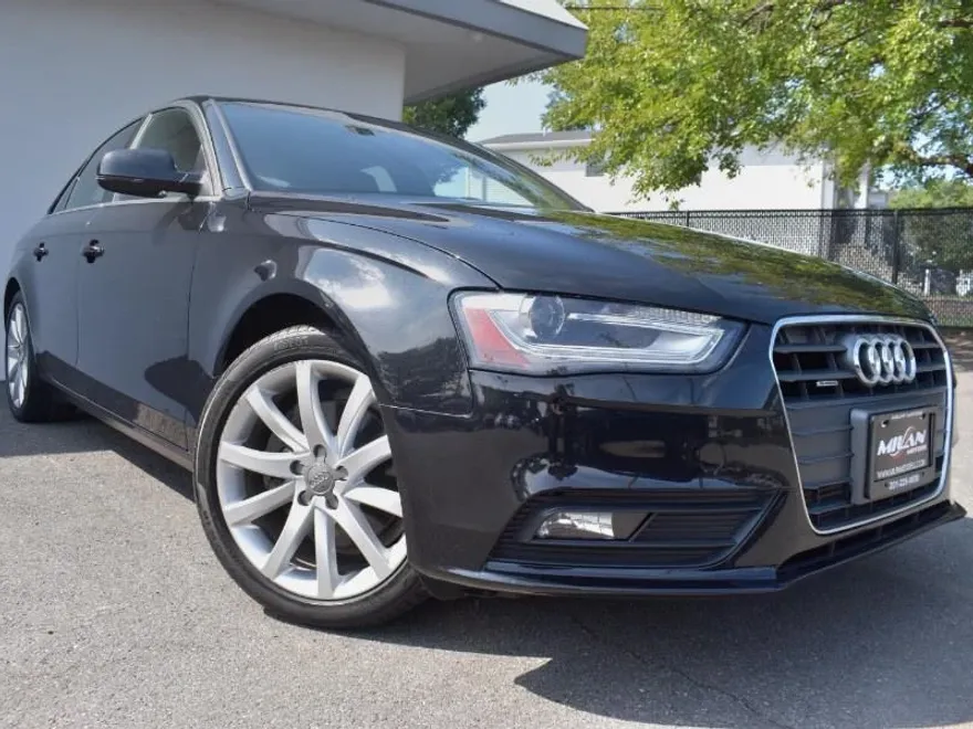 2013 Audi A4 2.0T Premium Plus photo 1