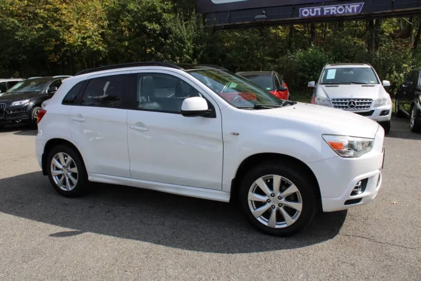 2012 Mitsubishi Outlander Sport photo 1