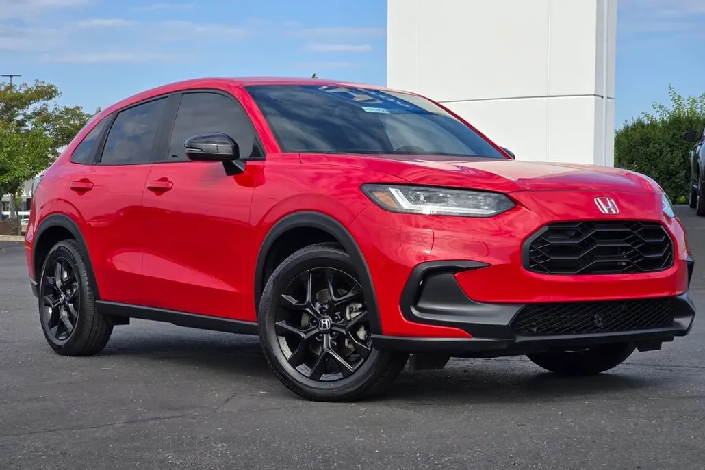2024 Honda HR-V Sport photo 1