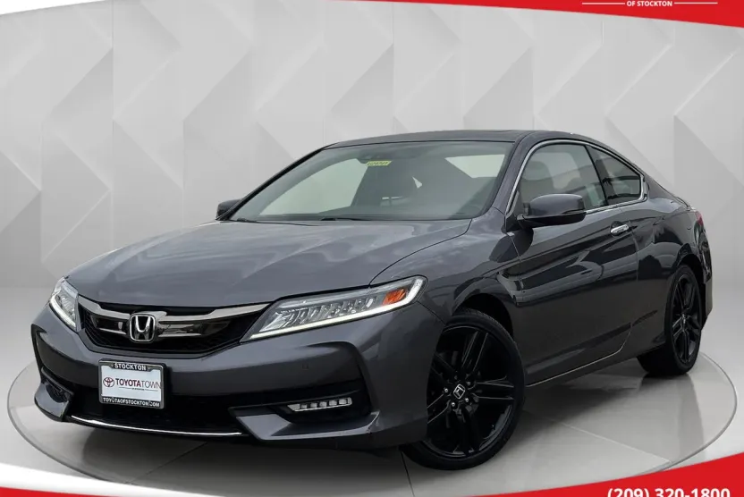 2016 Honda Accord Touring photo 1