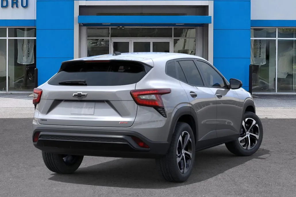 2025 Chevrolet Trax photo 1