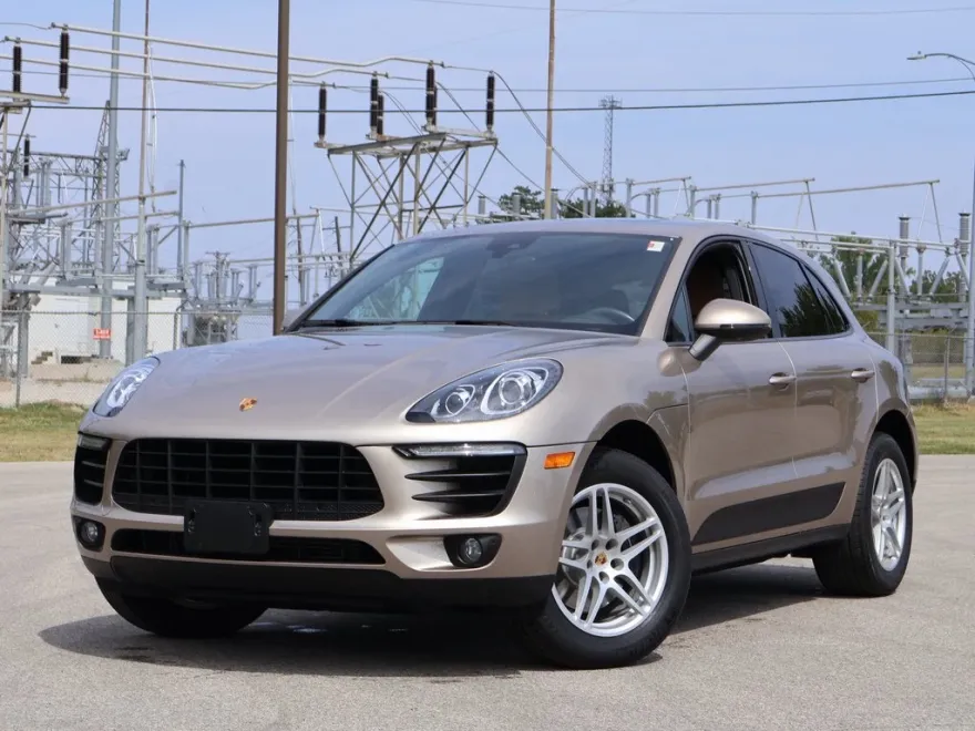2017 Porsche Macan photo 1