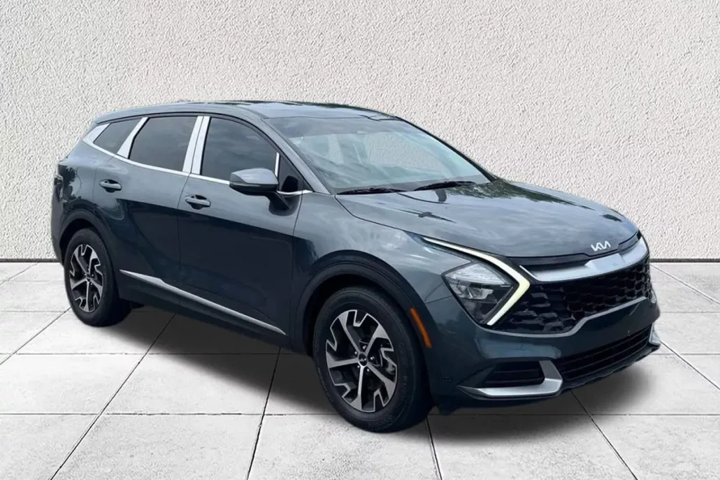 2023 Kia Sportage EX photo 1