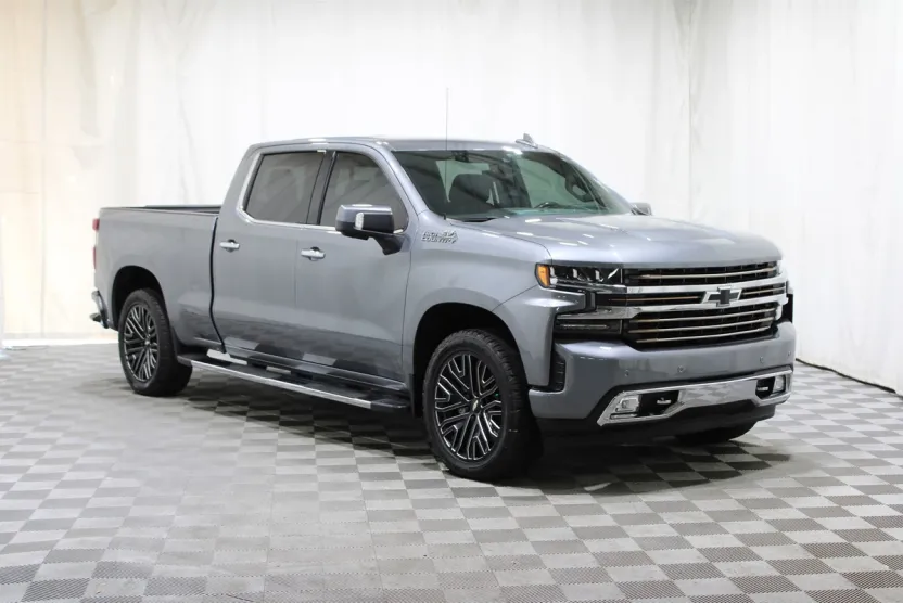 2019 Chevrolet Silverado 1500 High Country photo 1