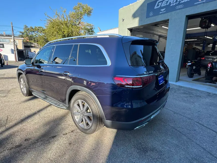 2022 Mercedes Benz GLS 450 4MATIC photo 1