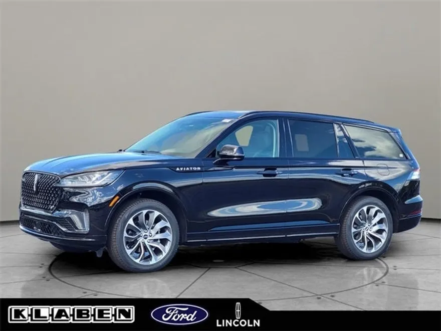 2025 Lincoln Aviator Premiere photo 1