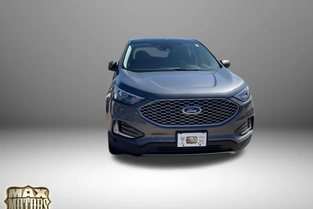 2024 Ford Edge SEL photo 1