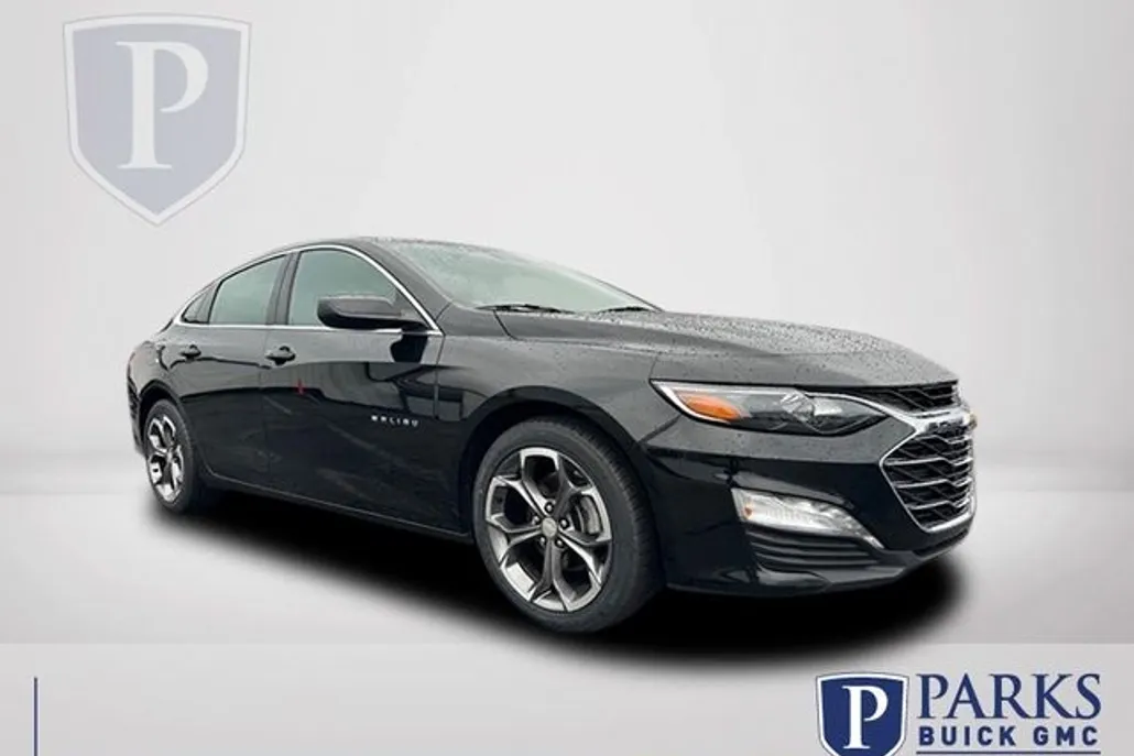2023 Chevrolet Malibu 1LT photo 1