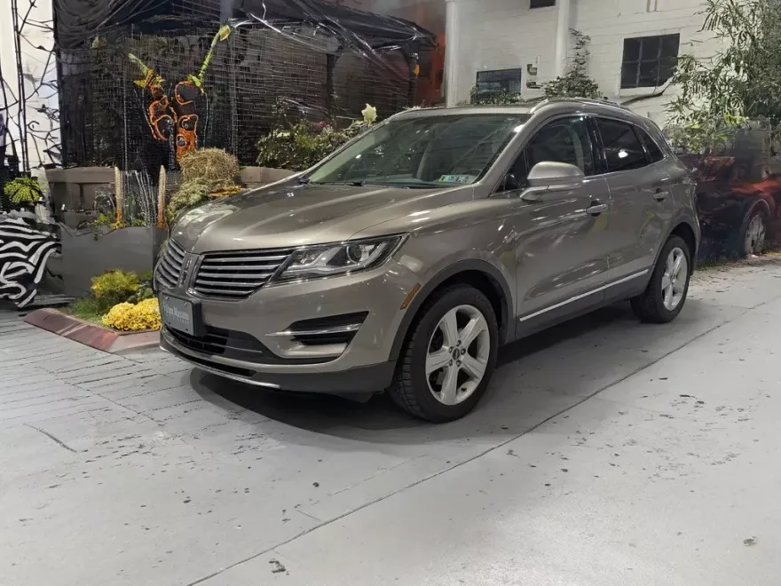 2017 Lincoln MKC Premiere photo 1
