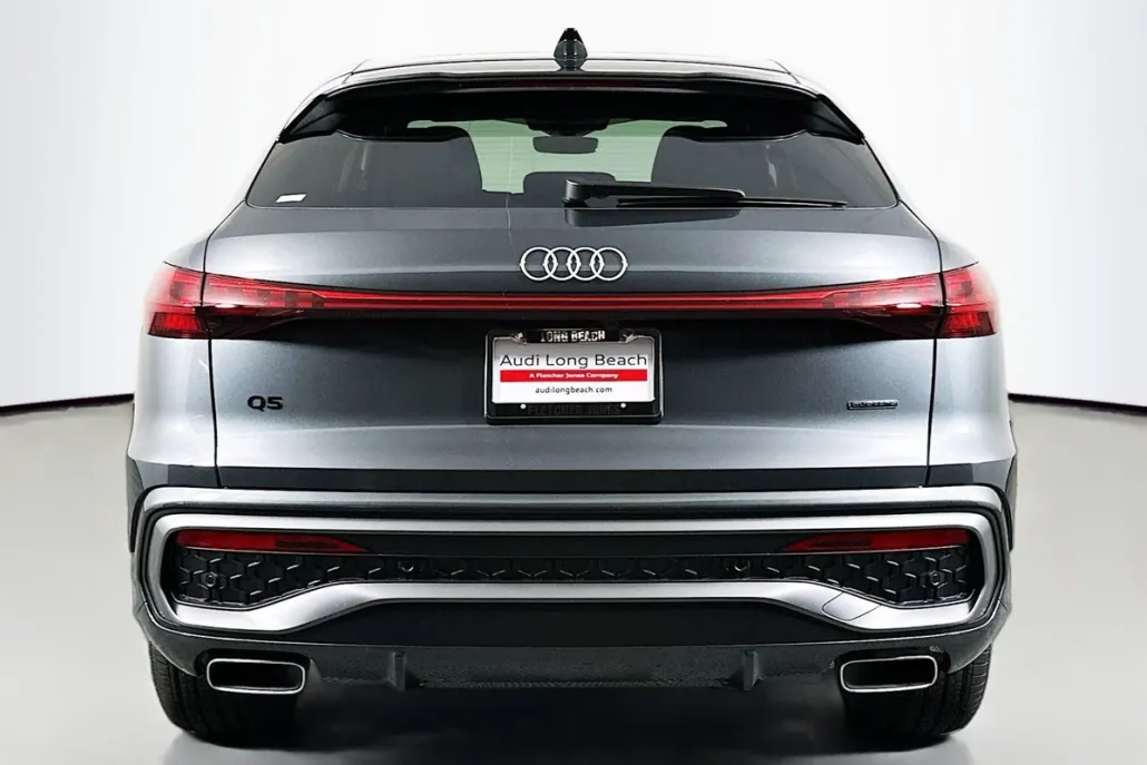 2025 Audi Q5 Premium Plus photo 1
