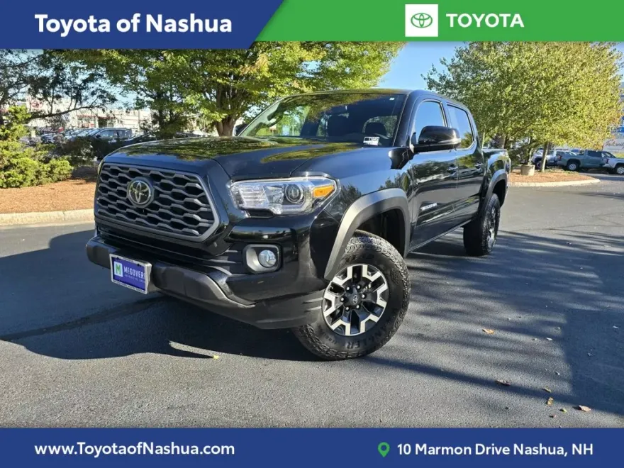 2023 Toyota Tacoma TRD Off-Road photo 1