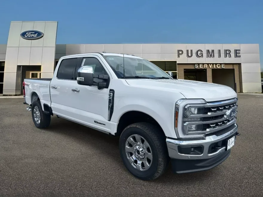 2025 Ford F-250 Lariat photo 1