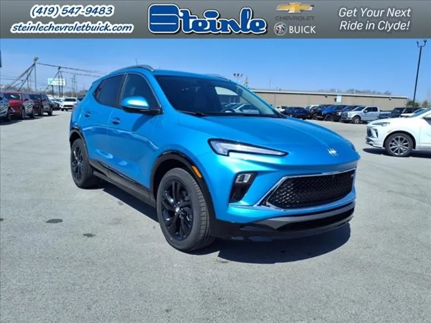 2025 Buick Encore GX Sport Touring photo 1