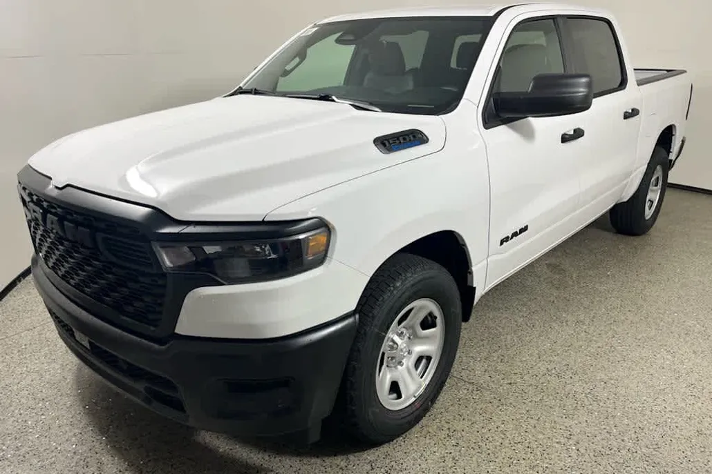 2025 Ram 1500 Tradesman photo 1