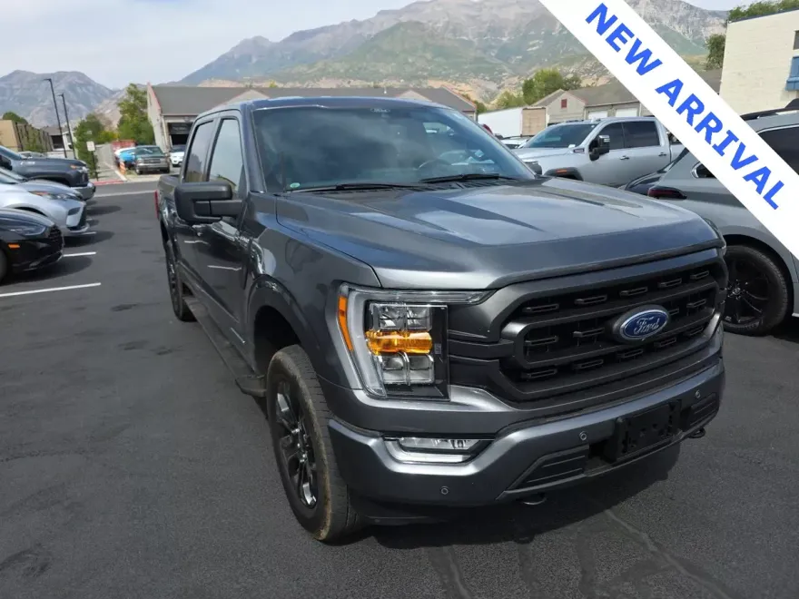2022 Ford F-150 XLT photo 1