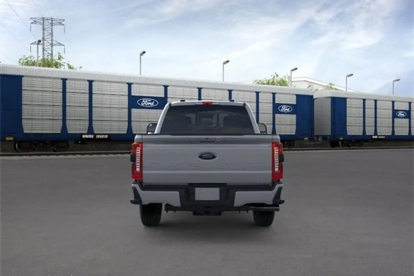 2026 Ford F-350 photo 1