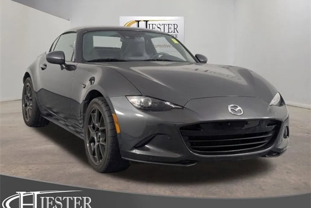 2017 Mazda MX-5 Miata Miata RF Grand Touring photo 1