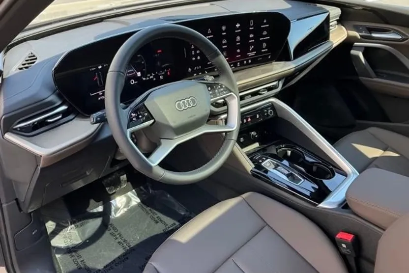 2025 Audi Q5 2.0T Premium photo 1