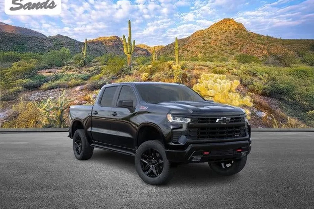 2026 Chevrolet Silverado Trail Boss LT photo 1