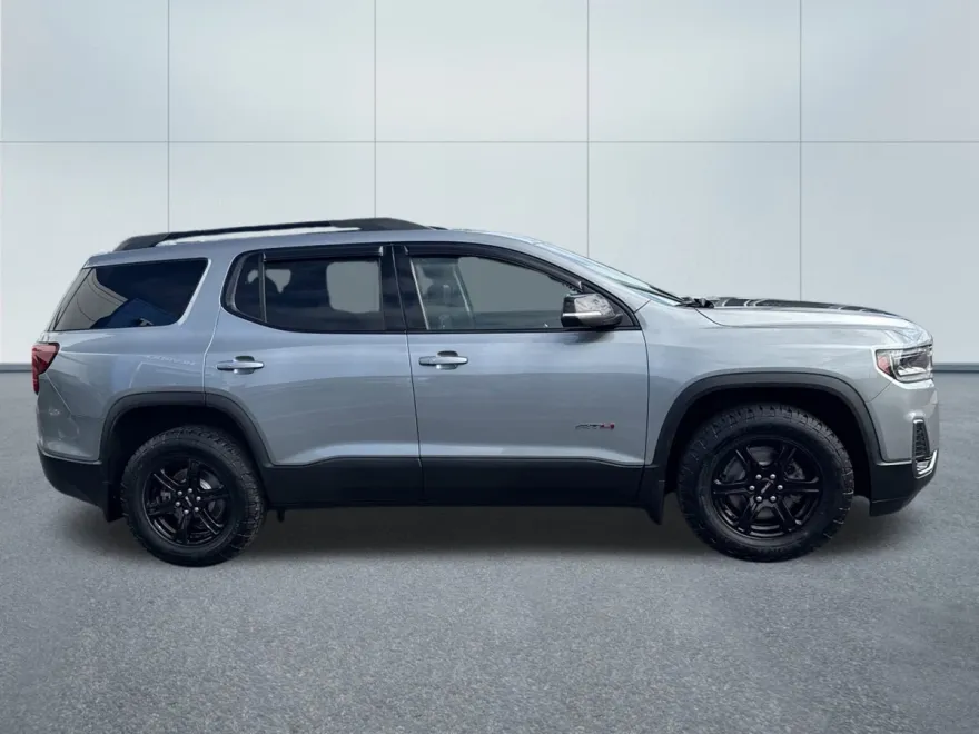 2023 Gmc Acadia AT4 photo 1