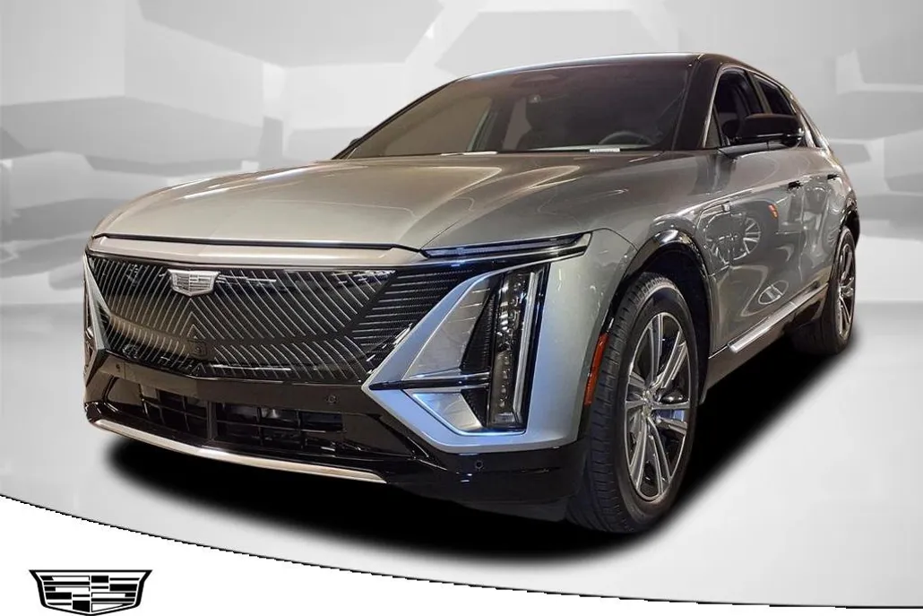 2025 Cadillac Lyriq Luxury photo 1
