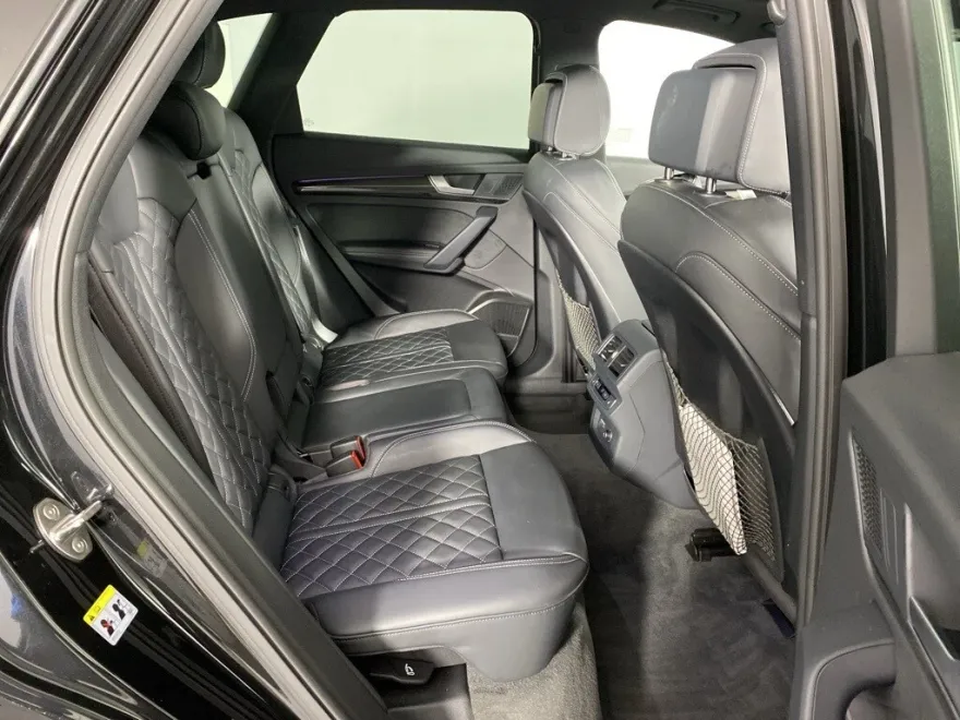 2023 Audi SQ5 Premium photo 1
