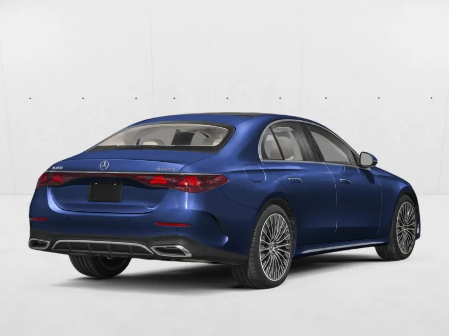 2026 Mercedes Benz E 350 4MATIC Sedan photo 1