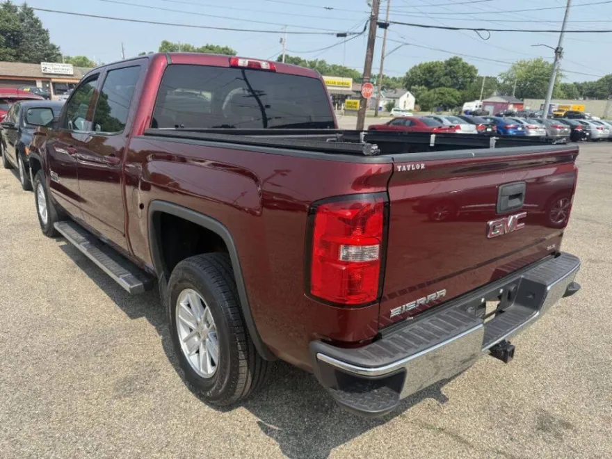 2016 Gmc Sierra 1500 SLE photo 2