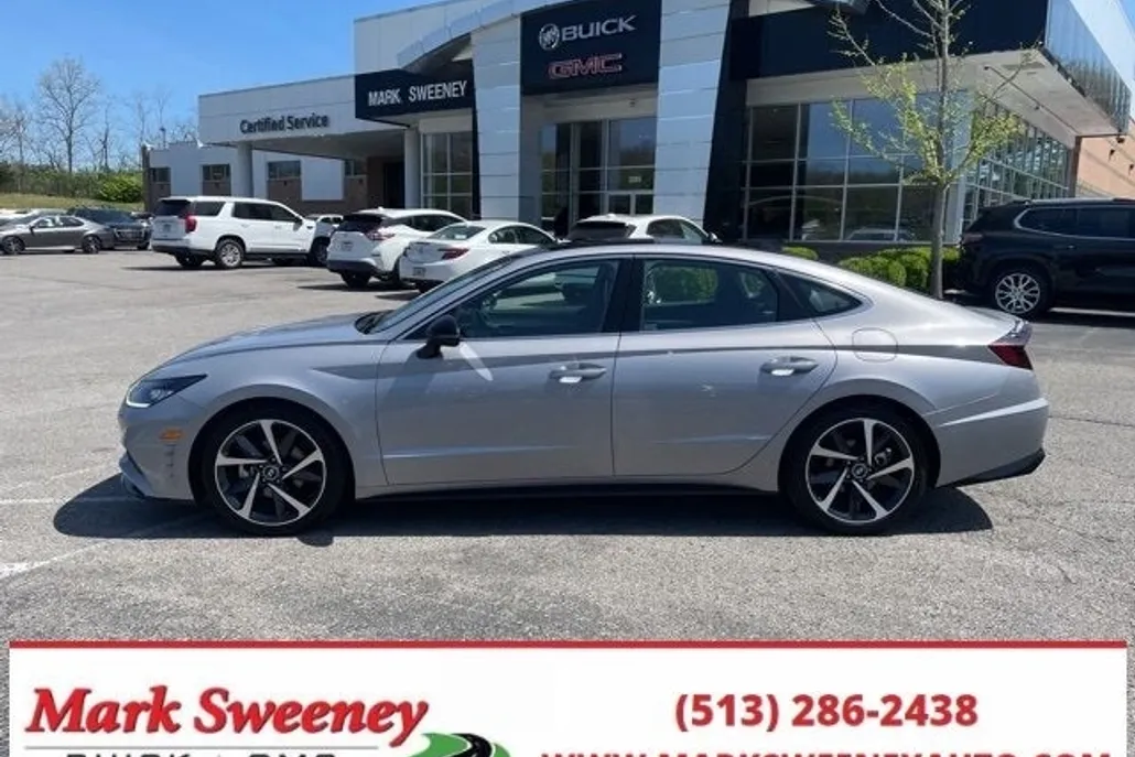 2023 Hyundai Sonata SEL Plus photo 1