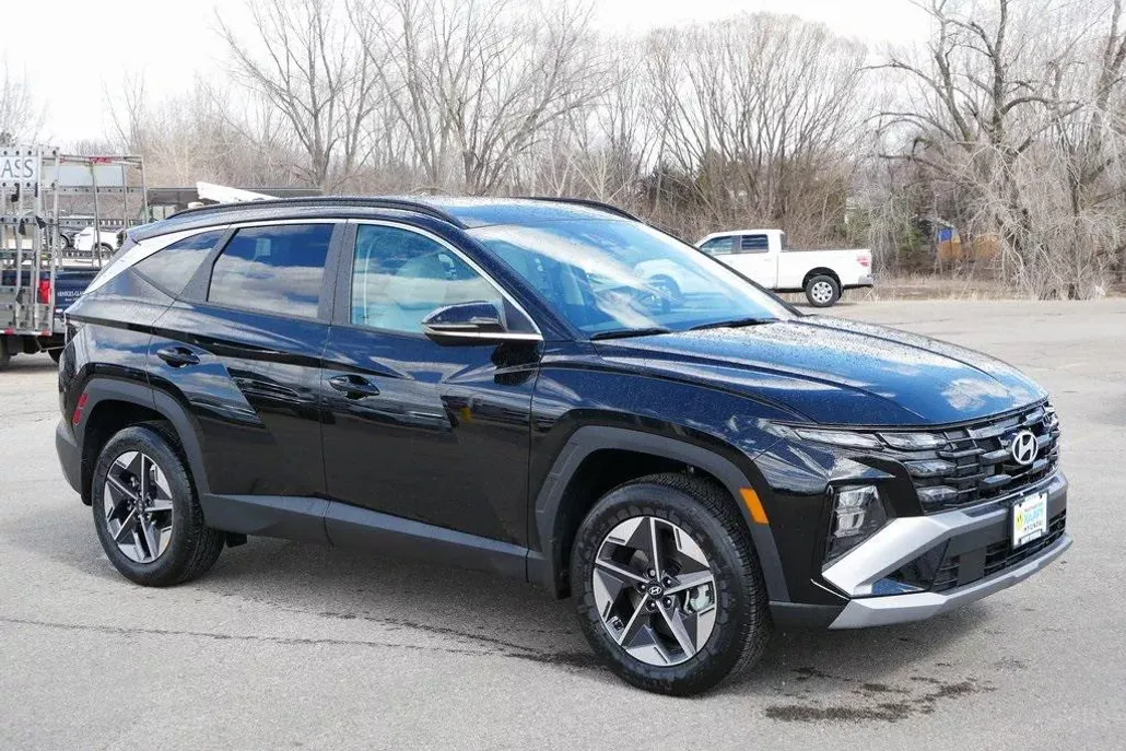 2025 Hyundai Tucson SEL Convenience photo 1