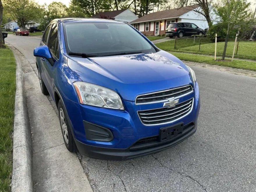2015 Chevrolet Trax LS photo 1