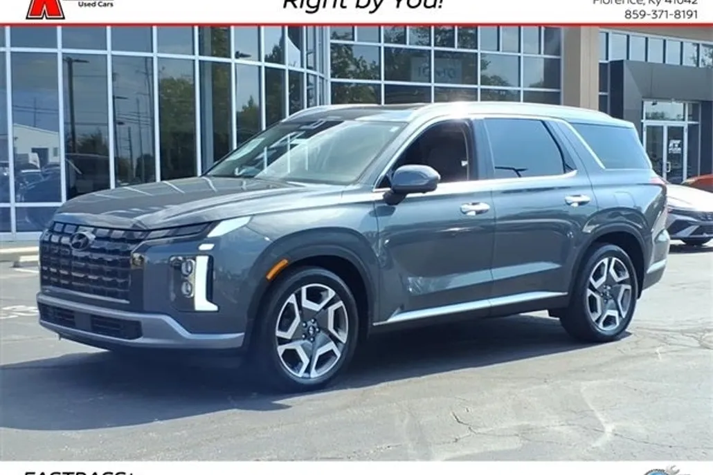 2023 Hyundai Palisade SEL photo 1